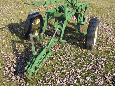 John deere #44 h two bottom plow