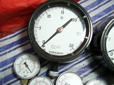 Lot of 12 ashcroft pressure gauge & wika vacuum gauge