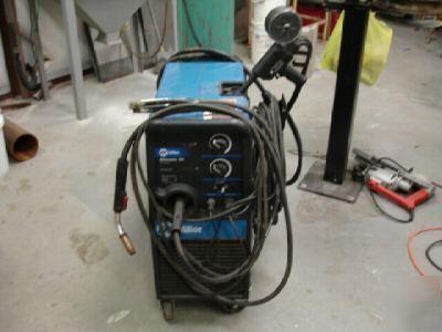 Millermatic 251 welder w/ spool gun