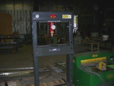 Ramco 55 ton heavy duty shop press model RP55-2