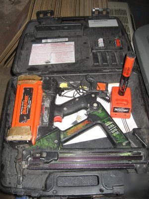 Trakfast TF1100 nailer by ramset hilti dewalt tool