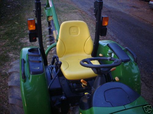 2006 john deere 4520 4X4 tractor 7 implement attachment