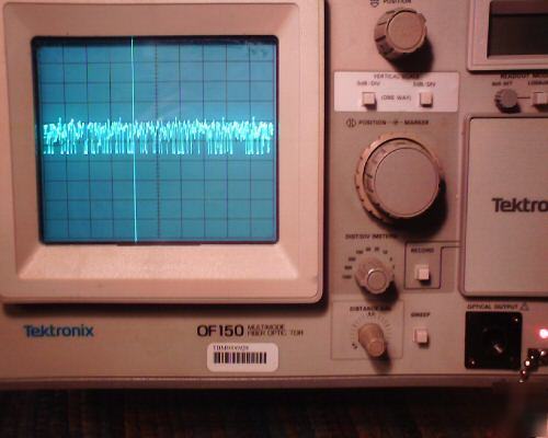 Tektronix of 150 tdr fiber optic tester powers up