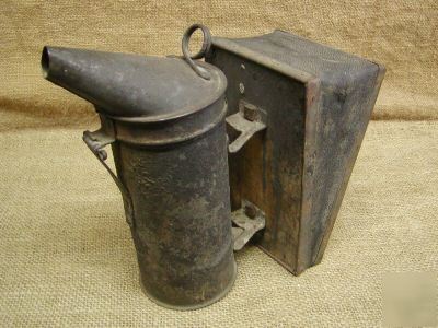 Vintage bee smoker A1 root co. antique smoker keeper