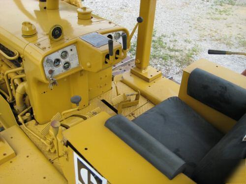 1970 caterpillar D5 crawler dozer