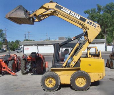 New deere 8875 skid steer loader. engine w/ warranty