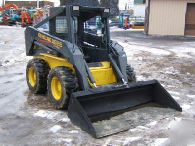 New holland LX865 farm tractor skid steer loader