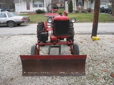 Farmall f-cub ( used ) runs great everything works