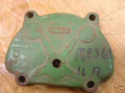 John deere mt 40 t nos steering gear housing cap