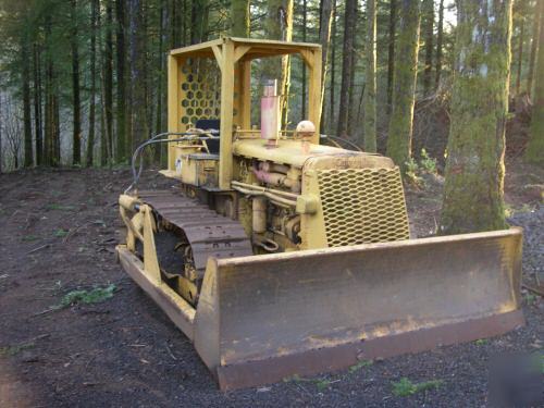 1946 caterpillar D4 bulldozer