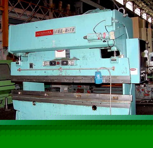 1978 niagara model IB65-8-10 100 ton x 10' press brake