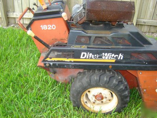 Ditch witch 1820 hydraulic gas trencher one owner $.01 