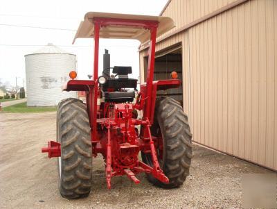 International/farmall 766 tractor,sharp.