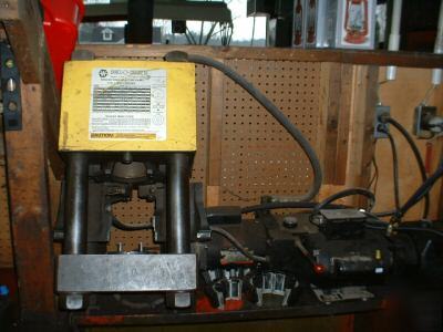 Weatherhead t-410 hydraulic hose crimper, works perfect