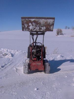 Skid loader skid steer skidsteer skidloader toro dingo 