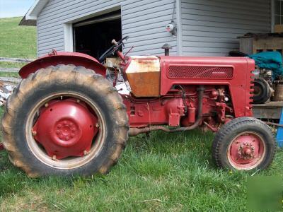 B275 international farm tractor