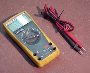 Fluke 75 iii multimeter w/probes electrical multi meter