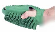 New wonderglove for bathing horses or show cattle