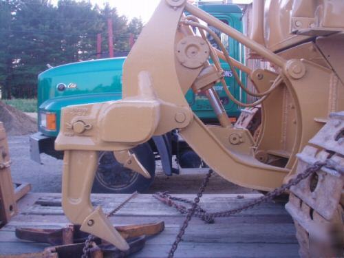 1978 cat D6C dozer with ripper 85% chains / rolls 