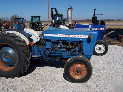 Ford 3000 tractor compare to 8N & 9N solid tractor