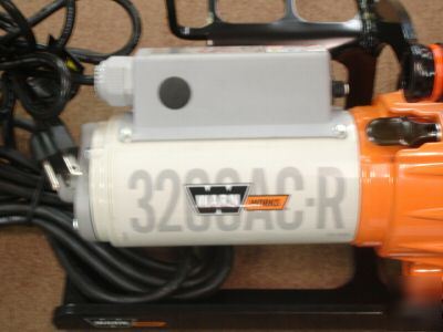 New warn works 3200AC-r utility winch in box 