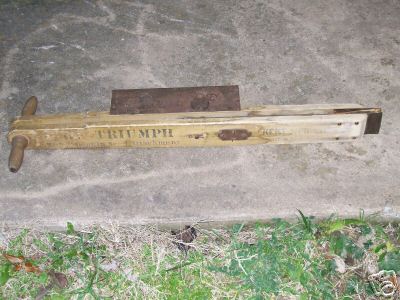 Vintage triumph hand seeder planter tool tools