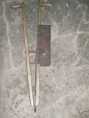 Vintage triumph hand seeder planter tool tools