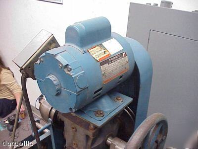 Autoclave coning & threading machine 1988 model