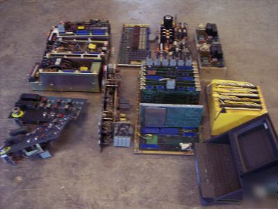 Huge lot of fanuc controls , velocity,screens,input 