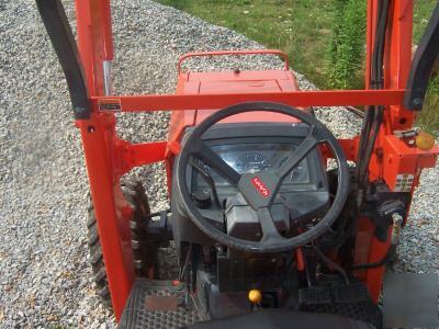 Kubota L35 backhoe