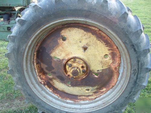 Restorable 1948 john deere model b