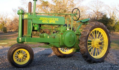 1935 john deere a unstyled tractor... good shape . tx