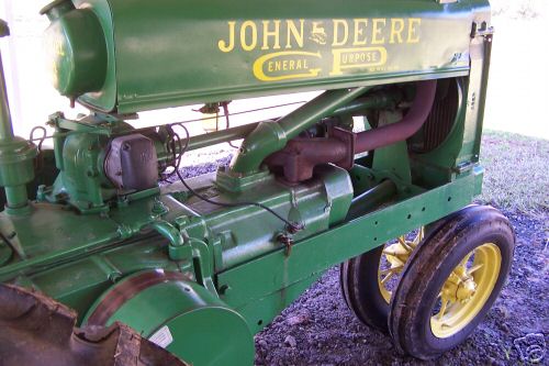 1935 john deere a unstyled tractor... good shape . tx