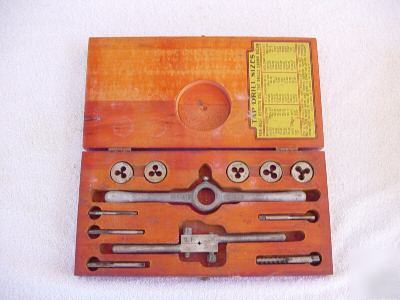 Ace tap & die set -hand tools-orig wood box