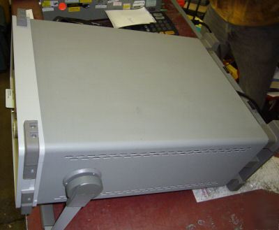 Hp 8591E spectrum analyzer option 021 9KHZ- 1.8GHZ