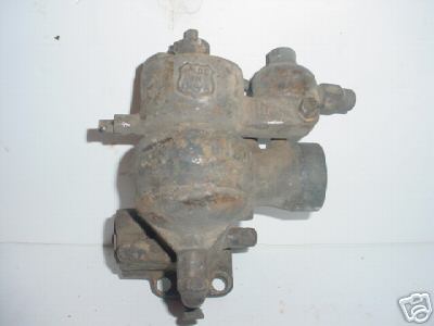 Rare old brass farmall tractor side mount carburetor 