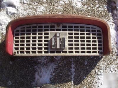 Farmall 460 560 tractor nose with grill & screen & ih 