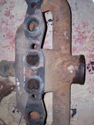 Farmall f 20 f-20 manifold in good condition