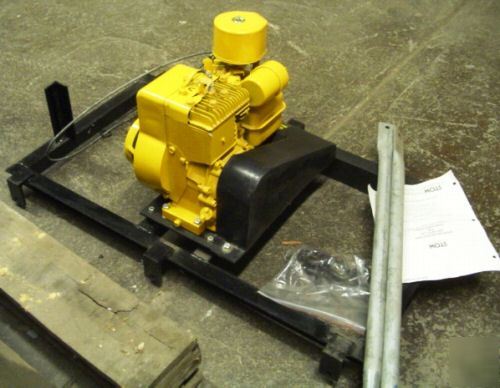 New stow vibrating porto-screed 3 hp engine 