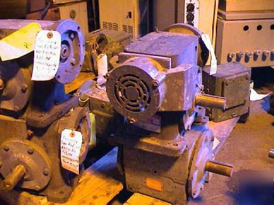 Worm gear reducer 60:1, 2 shaft 1.25 hp c mount heavy