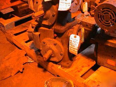 Worm gear reducer 60:1, 2 shaft 1.25 hp c mount heavy