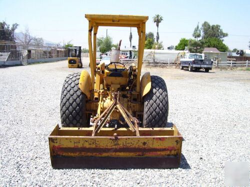 Massey ferguson skip loader