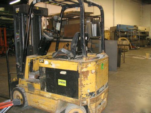 Cat 4000LBS 46/36 volt model M40D electric forklift