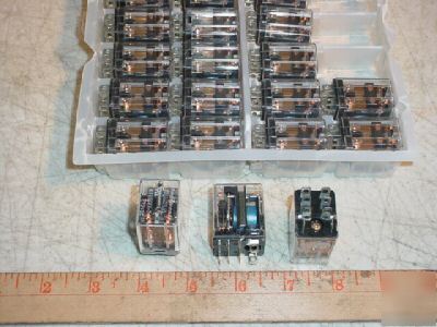 Magnecraft 12VDC coil relay dpdt 10A 120V 20PCS nos