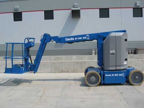 Genie Z30/20N manlift boom lift man boomlift aerial