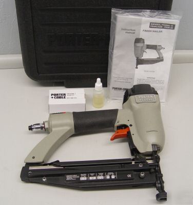 Like new porter cable FN250B air finish nailer kit 