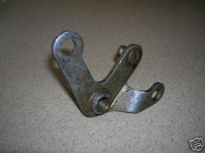 Allis-chalmers WD45 throttle linkage pivot point