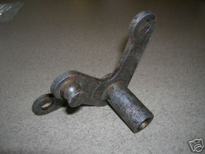 Allis-chalmers WD45 throttle linkage pivot point