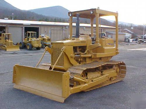 Komatsu D31 crawler dozer with hydraulic tilt 