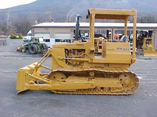 Komatsu D31 crawler dozer with hydraulic tilt 